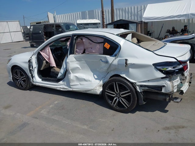 1HGCR3F98GA007083 Honda Accord Touring