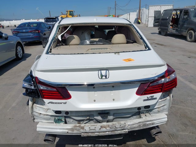 1HGCR3F98GA007083 Honda Accord Touring