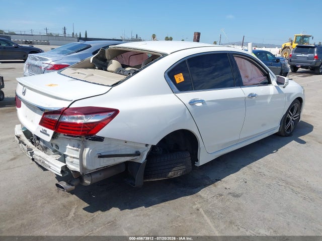 1HGCR3F98GA007083 Honda Accord Touring