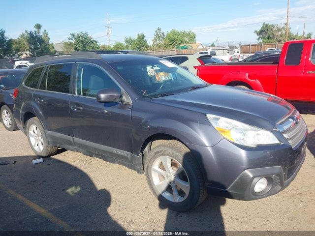 Продаж на аукціоні авто 2014 Subaru Outback 2.5i Premium, vin: 4S4BRBDC4E3237607, номер лоту: 45673937