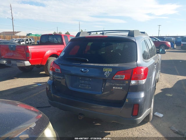 Продаж на аукціоні авто 2014 Subaru Outback 2.5i Premium, vin: 4S4BRBDC4E3237607, номер лоту: 45673937