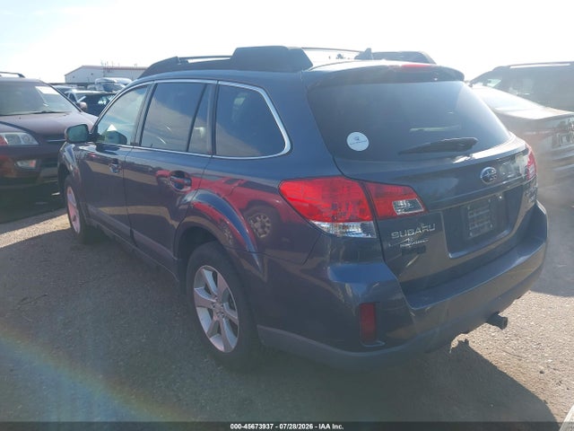 Продаж на аукціоні авто 2014 Subaru Outback 2.5i Premium, vin: 4S4BRBDC4E3237607, номер лоту: 45673937