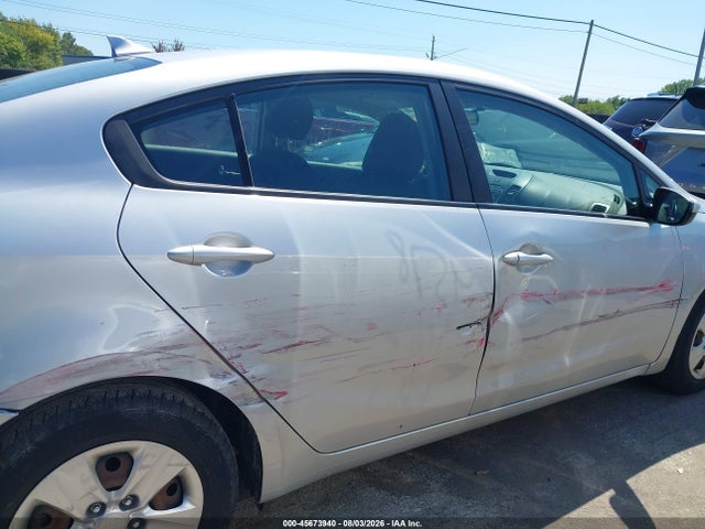 Продажа на аукционе авто 2018 Kia Forte Lx, vin: 3KPFK4A72JE226377, номер лота: 45673940