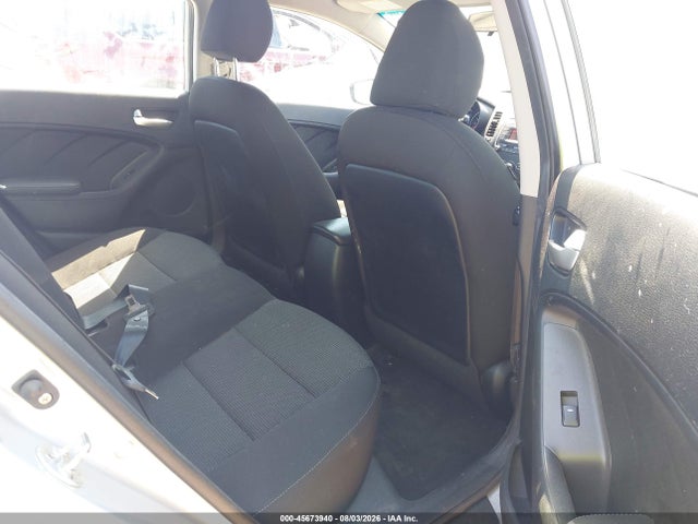 Продажа на аукционе авто 2018 Kia Forte Lx, vin: 3KPFK4A72JE226377, номер лота: 45673940