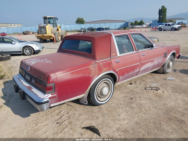 1983 Chrysler New Yorker Fifth Avenue მანქანა იყიდება აუქციონზე, vin: 2C3BF66P7DR245201, აუქციონის ნომერი: 45673954
