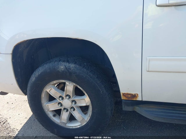 Продажа на аукционе авто 2011 Gmc Yukon Xl 1500 Slt, vin: 1GKS2KE3XBR118657, номер лота: 45673964