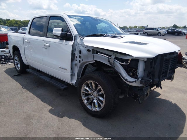 45673966 :رقم المزاد ، 1C6SRFJT6MN678973 vin ، 2021 Ram 1500 Laramie  4x4 5'7 Box مزاد بيع