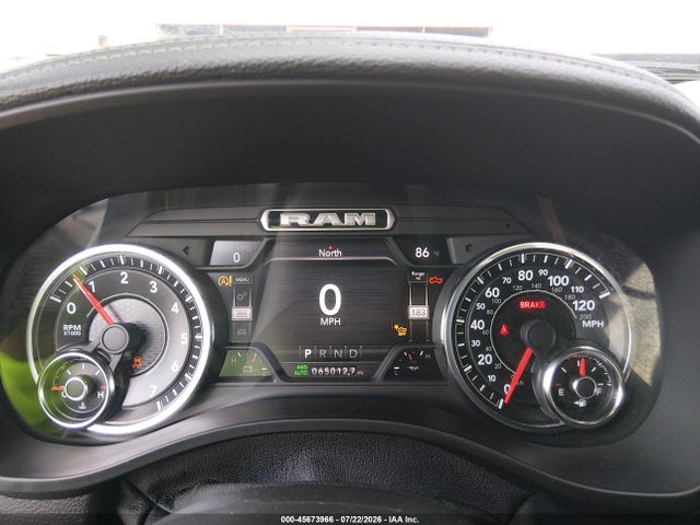 45673966 :رقم المزاد ، 1C6SRFJT6MN678973 vin ، 2021 Ram 1500 Laramie  4x4 5'7 Box مزاد بيع
