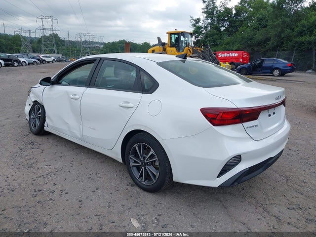 KIA Forte Lxs 2024 3KPF24AD9RE721886 Image 3