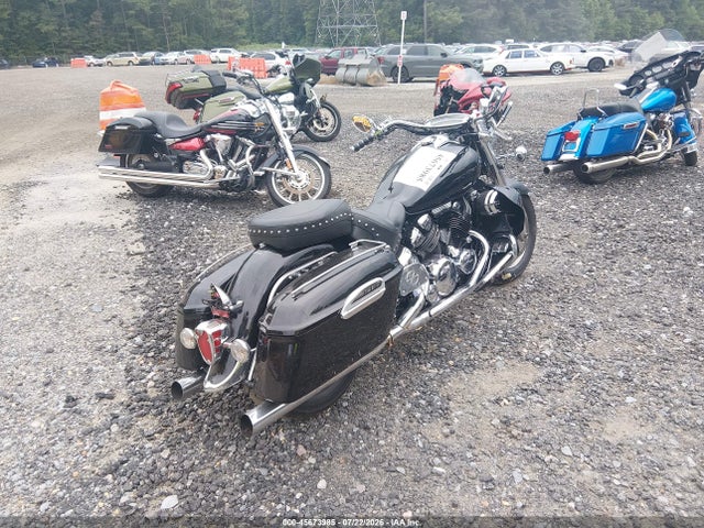 45673985 :رقم المزاد ، JYAVP18E16A003205 vin ، 2006 Yamaha Xvz13 Ct مزاد بيع