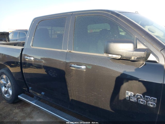 Продажа на аукционе авто 2016 Ram 1500 Slt, vin: 3C6RR6LT7GG321956, номер лота: 45674021