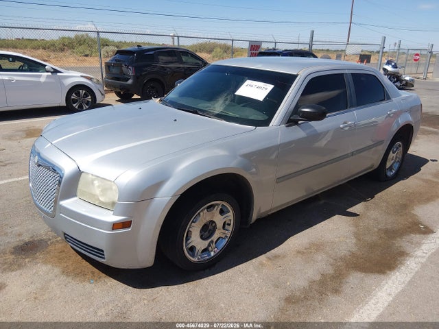 45674029 :رقم المزاد ، 2C3KA43RX6H317820 vin ، 2006 Chrysler 300 مزاد بيع