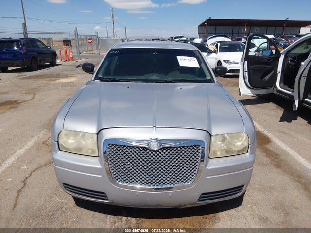 45674029 :رقم المزاد ، 2C3KA43RX6H317820 vin ، 2006 Chrysler 300 مزاد بيع