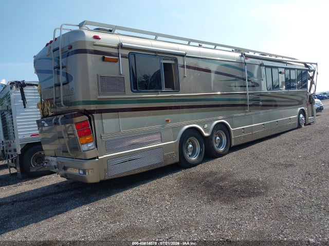 45674079 :رقم المزاد ، 1BBCRB982WF080792 vin ، 1998 Blue Bird Mpv مزاد بيع