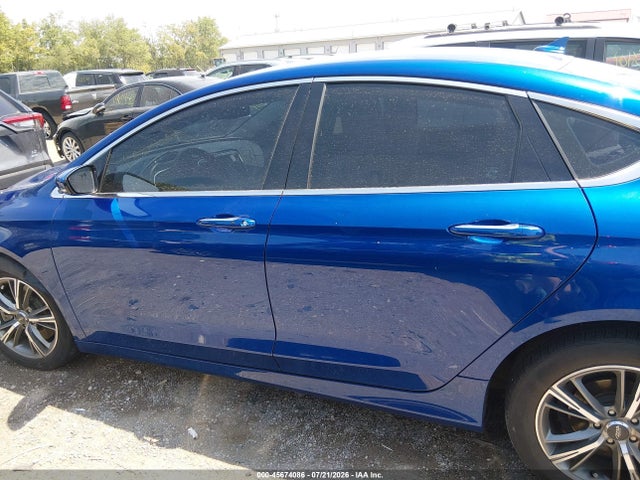 45674086 :رقم المزاد ، 1C3CCCCGXFN519698 vin ، 2015 Chrysler 200 C مزاد بيع
