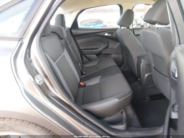 Ford FOCUS SE 2014 1FADP3F26EL105130 Image 8