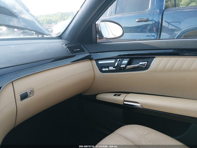 Продажа на аукционе авто 2009 Mercedes-benz S 600, vin: WDDNG76X19A271905, номер лота: 45674118