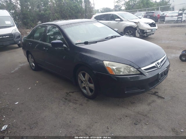 2006 Honda Accord 2.4 Se მანქანა იყიდება აუქციონზე, vin: 1HGCM56386A082743, აუქციონის ნომერი: 45674120