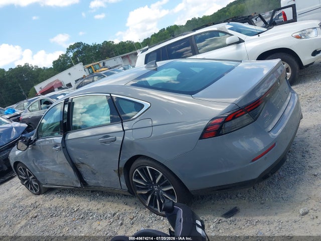 Auction sale of the 2024 Honda Accord Hybrid Touring, vin: 1HGCY2F8XRA065946, lot number: 45674214