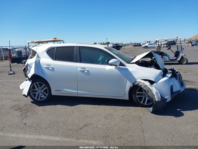 2015 Lexus Ct 200h მანქანა იყიდება აუქციონზე, vin: JTHKD5BH8F2238204, აუქციონის ნომერი: 45674220