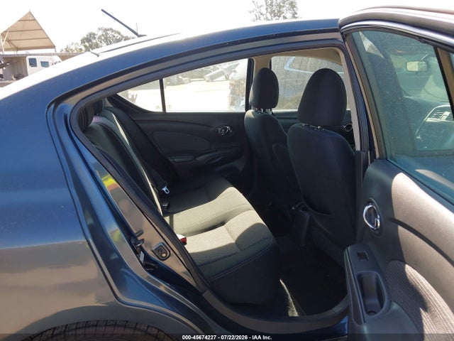3N1CN7AP7FL802966 Nissan Versa 1.6 Sv