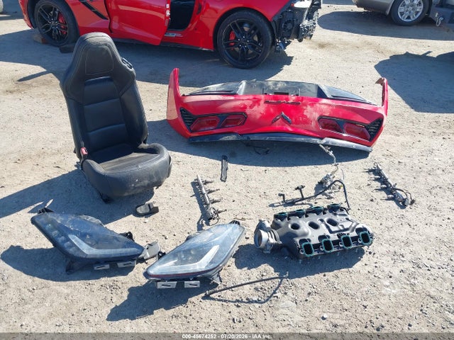 Chevrolet CORVETTE STINGRAY 2018 1G1YB2D70J5101570 Image 11