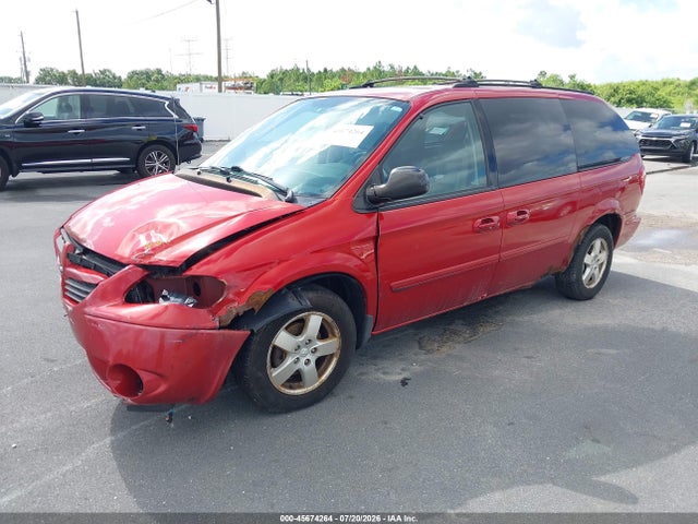 45674264 :رقم المزاد ، 2D8GP44L35R201251 vin ، 2005 Dodge Caravan Sxt مزاد بيع