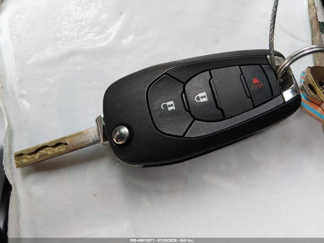 KL7CJKSB3MB305908 Chevrolet Trax Fwd Ls