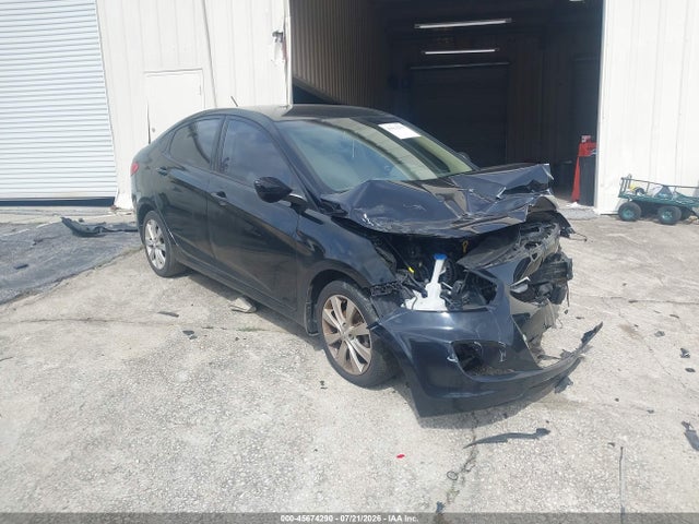 Продаж на аукціоні авто 2014 Hyundai Accent Gls, vin: KMHCU4AE3EU738048, номер лоту: 45674290