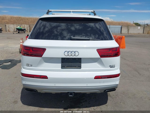 Продаж на аукціоні авто 2018 Audi Q7 3.0t Premium, vin: WA1VAAF73JD054250, номер лоту: 45674299