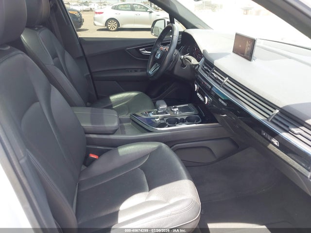 Продаж на аукціоні авто 2018 Audi Q7 3.0t Premium, vin: WA1VAAF73JD054250, номер лоту: 45674299