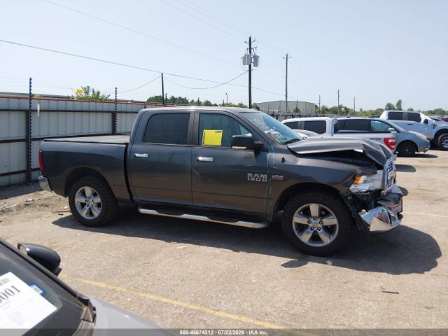 45674312 :رقم المزاد ، 3C6RR7LT8GG136353 vin ، 2016 Ram 1500 Big Horn مزاد بيع