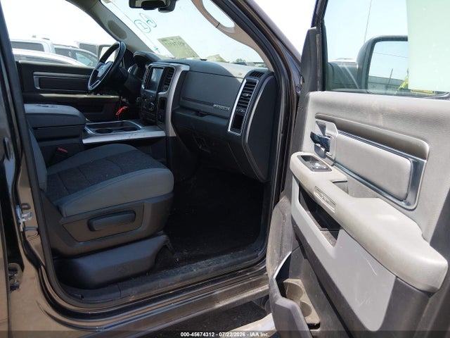 45674312 :رقم المزاد ، 3C6RR7LT8GG136353 vin ، 2016 Ram 1500 Big Horn مزاد بيع