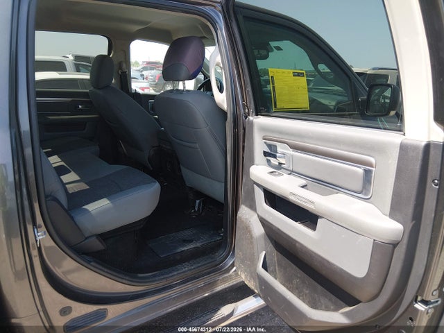 45674312 :رقم المزاد ، 3C6RR7LT8GG136353 vin ، 2016 Ram 1500 Big Horn مزاد بيع