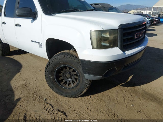 45674316 :رقم المزاد ، 2GTEC13C071567297 vin ، 2007 Gmc Sierra 1500 Sle1 مزاد بيع