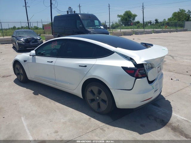 Tesla Model 3 Rear-wheel Drive 2023 5YJ3E1EA5PF563837 Image 3