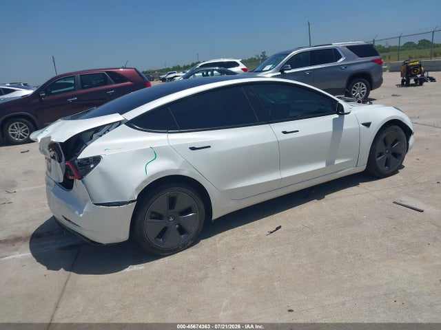Tesla Model 3 Rear-wheel Drive 2023 5YJ3E1EA5PF563837 Image 4