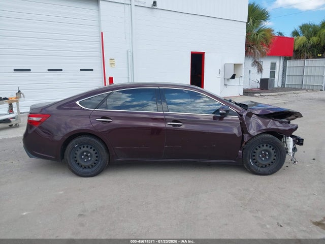 45674371 :رقم المزاد ، 4T1BK1EB2JU288001 vin ، 2018 Toyota Avalon Xle مزاد بيع