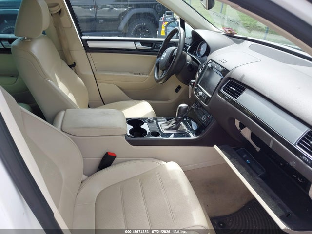 Продажа на аукционе авто 2013 Volkswagen Touareg Vr6 Sport, vin: WVGEF9BPXDD013206, номер лота: 45674383