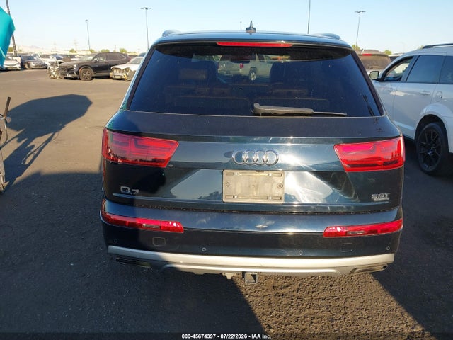 Audi Q7 3.0t Premium 2018 WA1VAAF77JD010297 Image 16