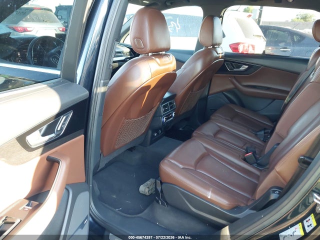 Audi Q7 3.0t Premium 2018 WA1VAAF77JD010297 Image 8