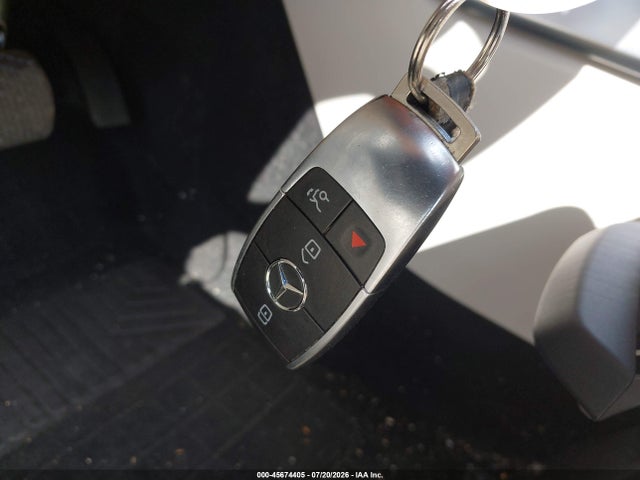 45674405 :رقم المزاد ، W1N4M4HB5MW108483 vin ، 2021 Mercedes-benz Glb 250 4matic مزاد بيع