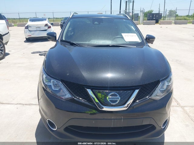 JN1BJ1CP2KW530428 Nissan Rogue Sport Sv