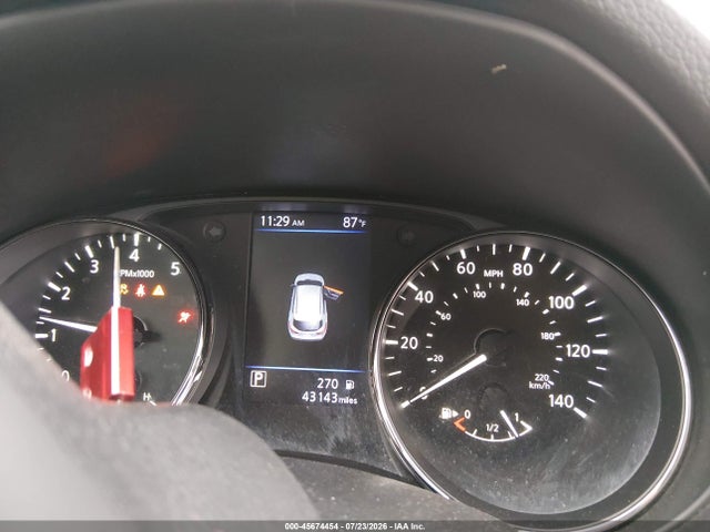 JN1BJ1CP2KW530428 Nissan Rogue Sport Sv