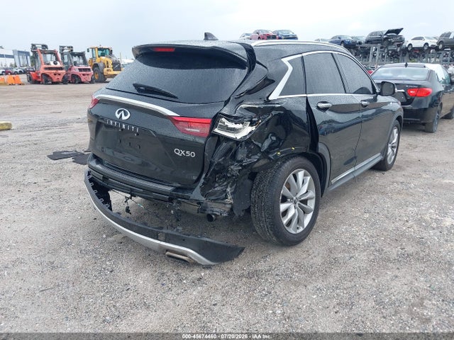 Продажа на аукционе авто 2019 Infiniti Qx50 Essential, vin: 3PCAJ5M19KF127710, номер лота: 45674460