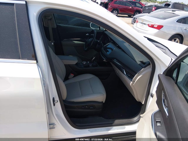 2019 Cadillac Xt4 Luxury მანქანა იყიდება აუქციონზე, vin: 1GYAZAR43KF140298, აუქციონის ნომერი: 45674482
