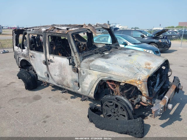 Jeep Wrangler Unlimited Sahara 2015 1C4BJWEG5FL630747 main image