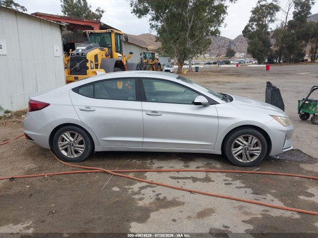 5NPD84LF6KH469052 Hyundai ELANTRA SEL