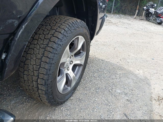 Продаж на аукціоні авто 2020 Ram 1500 Laramie  4x4 6'4 Box, vin: 1C6SRFRT8LN389077, номер лоту: 45674532