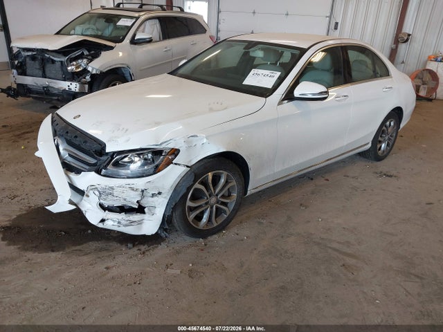 45674540 :رقم المزاد ، 55SWF4KB8GU172205 vin ، 2016 Mercedes-benz C 300 4matic مزاد بيع